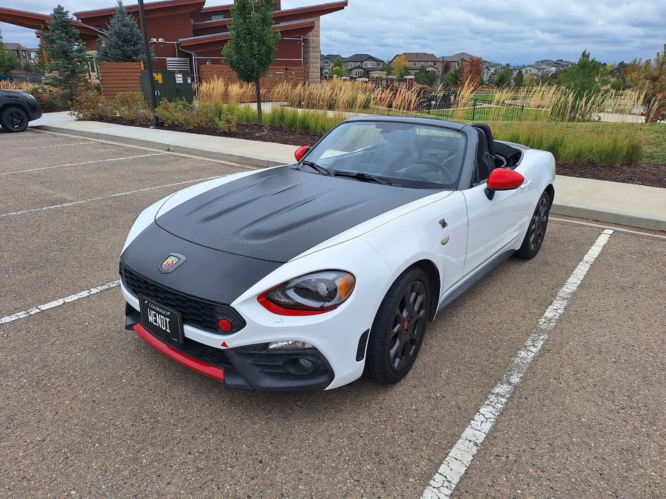 2017 Fiat 124 Spider - Image 2 of 20