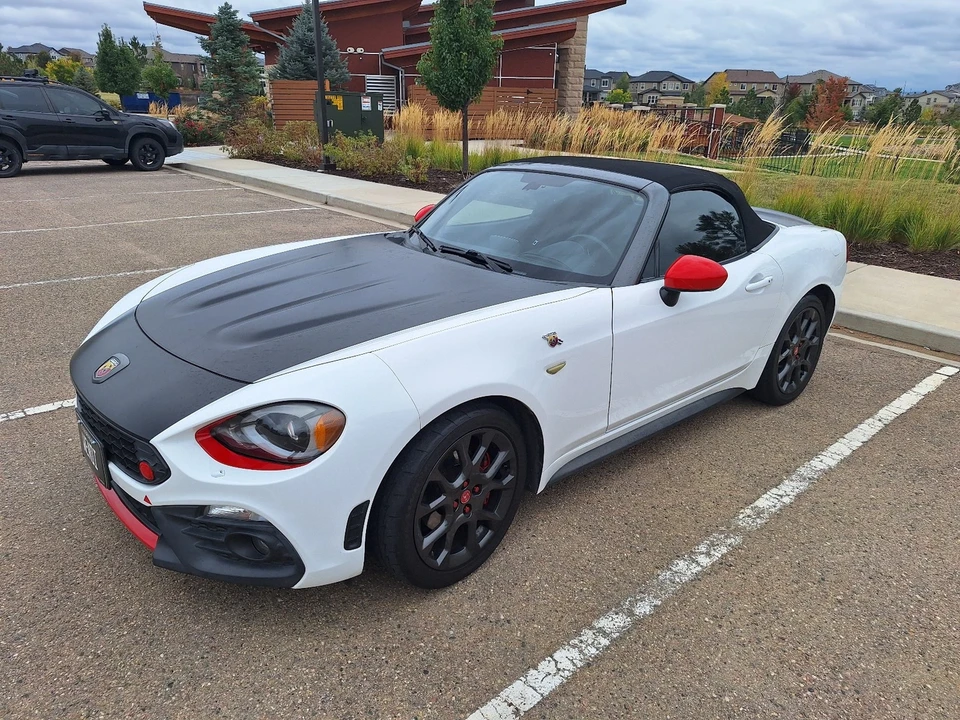 2017 Fiat 124 Spider - Image 16 of 20