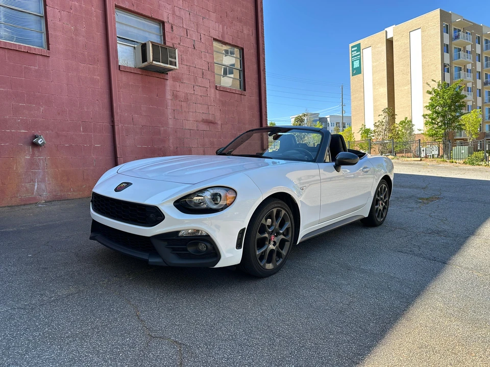 2017 Fiat 124 Spider - Image 7 of 31
