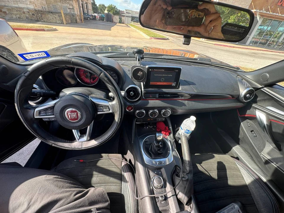 2017 Fiat 124 Spider - Image 15 of 19