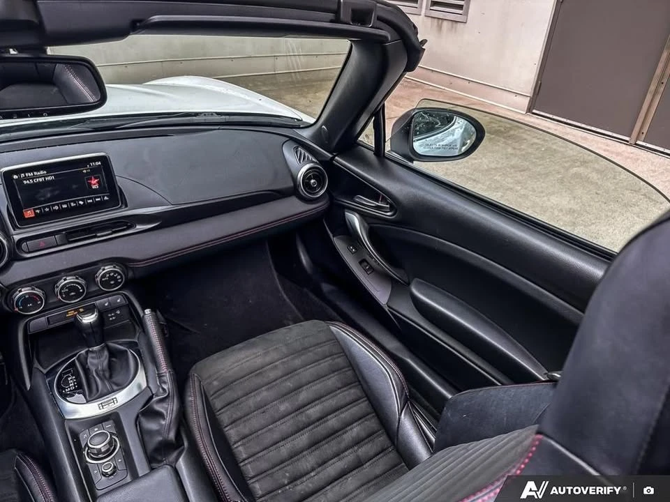2017 Fiat 124 Spider - Image 13 of 17