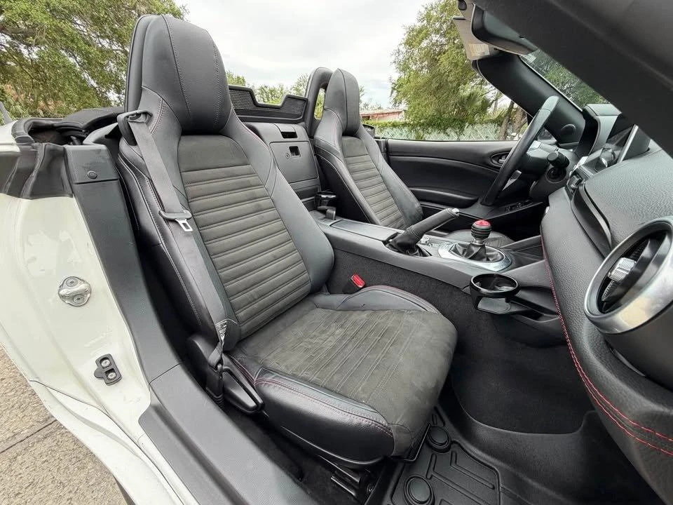 2017 Fiat 124 Spider - Image 6 of 20