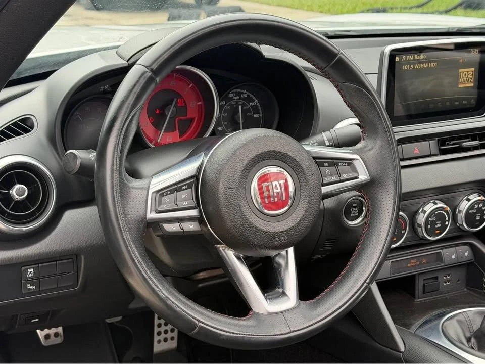 2017 Fiat 124 Spider - Image 2 of 20