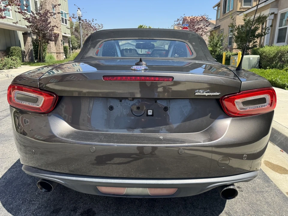 2017 Fiat 124 Spider - Image 8 of 31