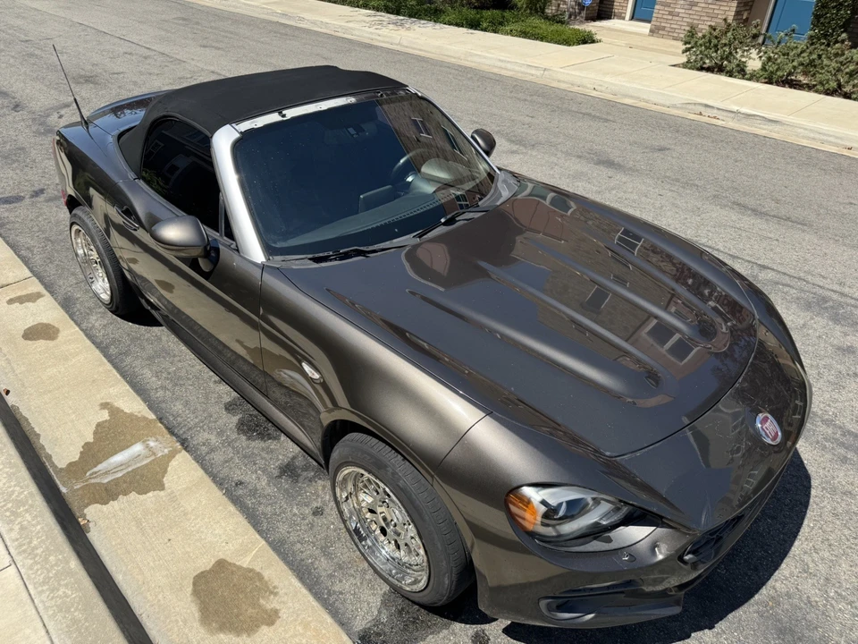 2017 Fiat 124 Spider - Image 9 of 31