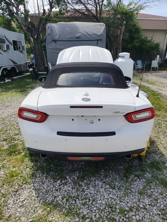 2017 Fiat 124 Spider - Image 12 of 15