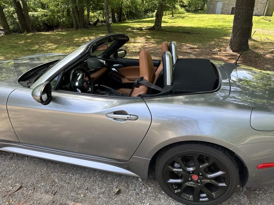 2017 Fiat 124 Spider - Image 7 of 14