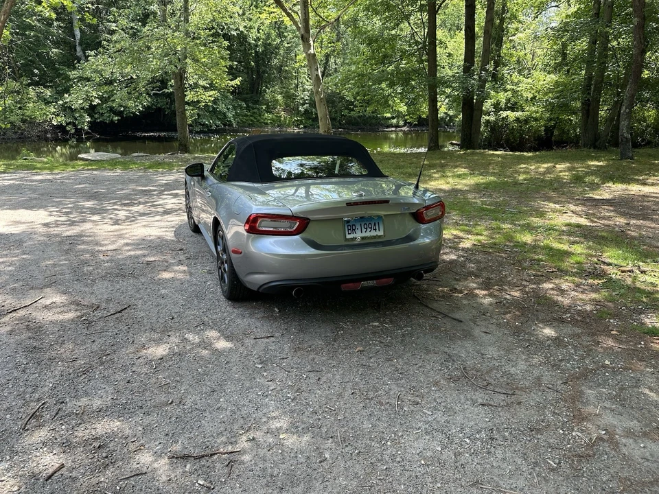 2017 Fiat 124 Spider - Image 13 of 14