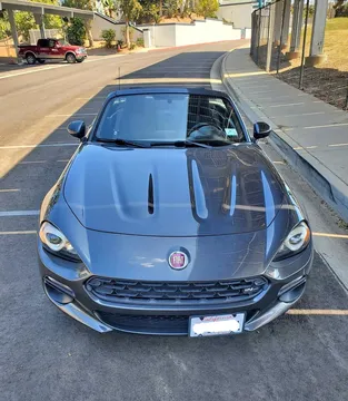 2017 Fiat 124 Spider Classica