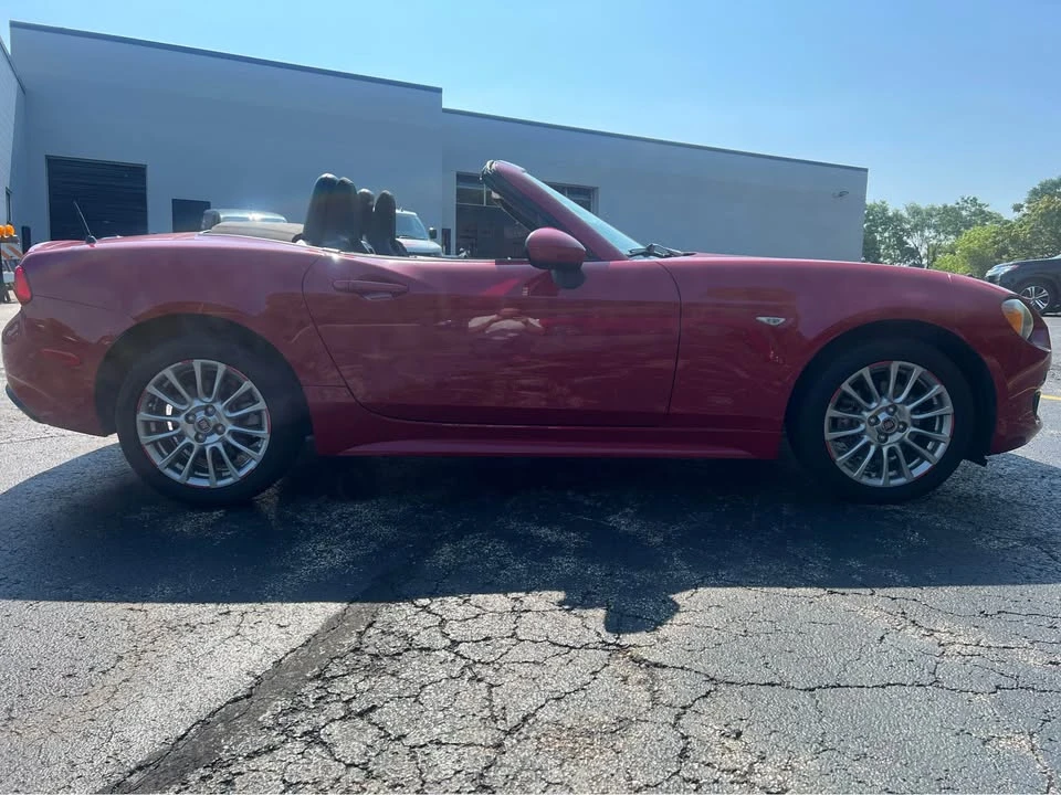 2017 Fiat 124 Spider - Image 6 of 14