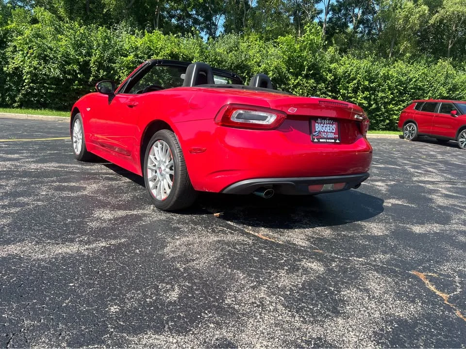 2017 Fiat 124 Spider - Image 3 of 14