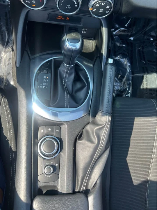 2017 Fiat 124 Spider - Image 13 of 14