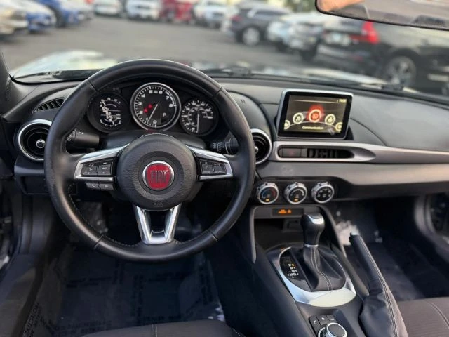 2017 Fiat 124 Spider - Image 14 of 26
