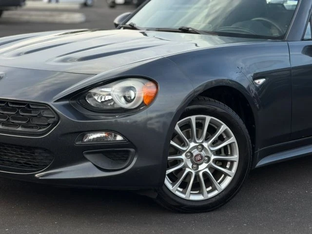 2017 Fiat 124 Spider - Image 2 of 26