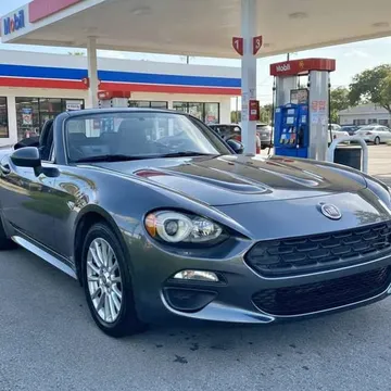 2017 Fiat 124 Spider Classica