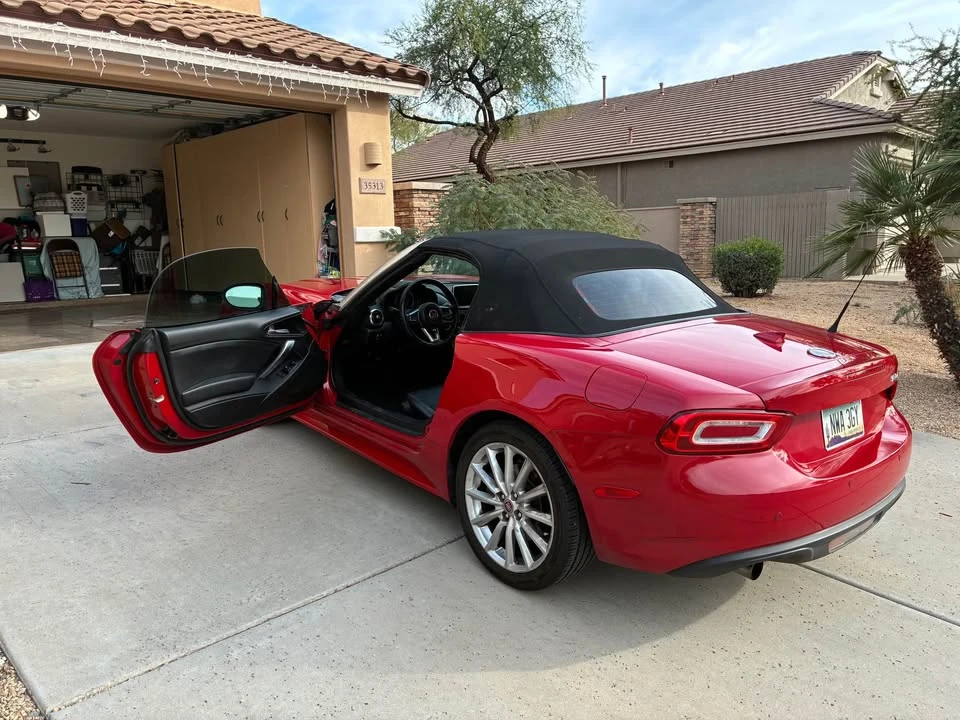 2017 Fiat 124 Spider - Image 6 of 8