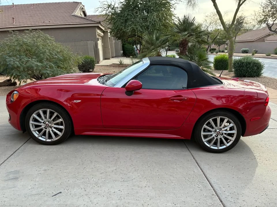 2017 Fiat 124 Spider - Image 5 of 8