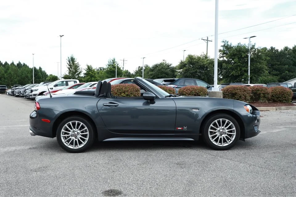 2017 Fiat 124 Spider - Image 3 of 8