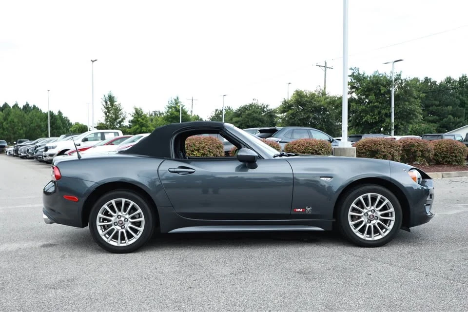 2017 Fiat 124 Spider - Image 5 of 8