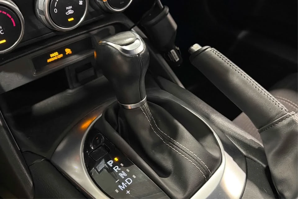 2017 Fiat 124 Spider - Image 12 of 14