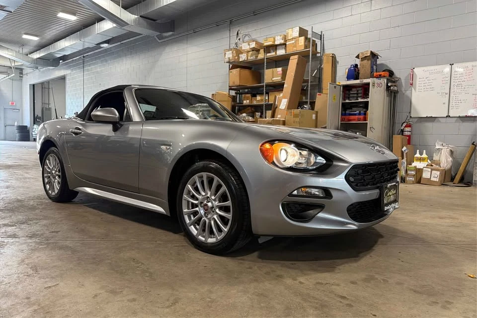 2017 Fiat 124 Spider - Image 4 of 14