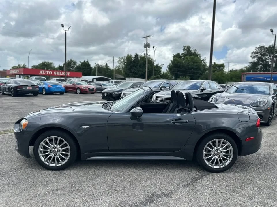2017 Fiat 124 Spider - Image 16 of 20