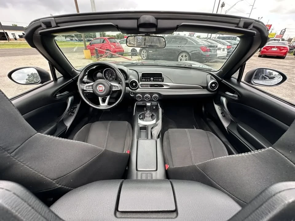 2017 Fiat 124 Spider - Image 3 of 20