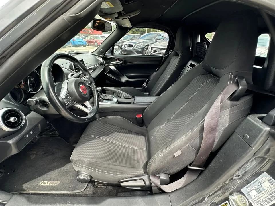 2017 Fiat 124 Spider - Image 18 of 20
