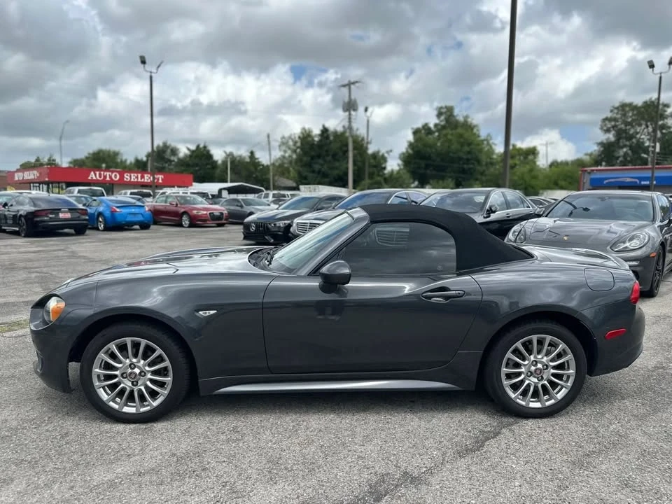 2017 Fiat 124 Spider - Image 17 of 20