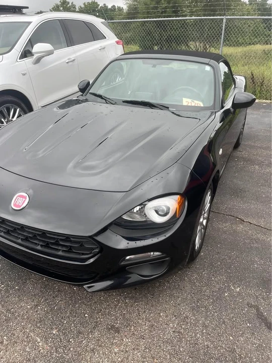 2017 Fiat 124 Spider - Image 2 of 8