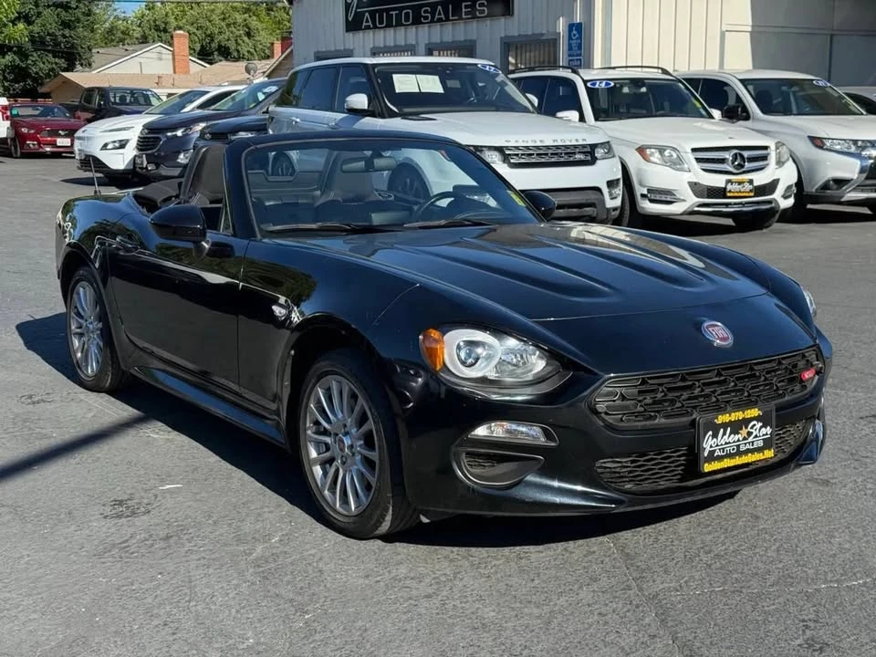2017 Fiat 124 Spider - Image 5 of 14