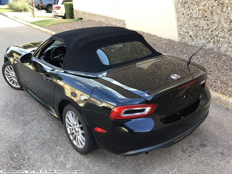 2017 Fiat 124 Spider - Image 5 of 12