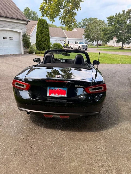 2017 Fiat 124 Spider - Image 15 of 20