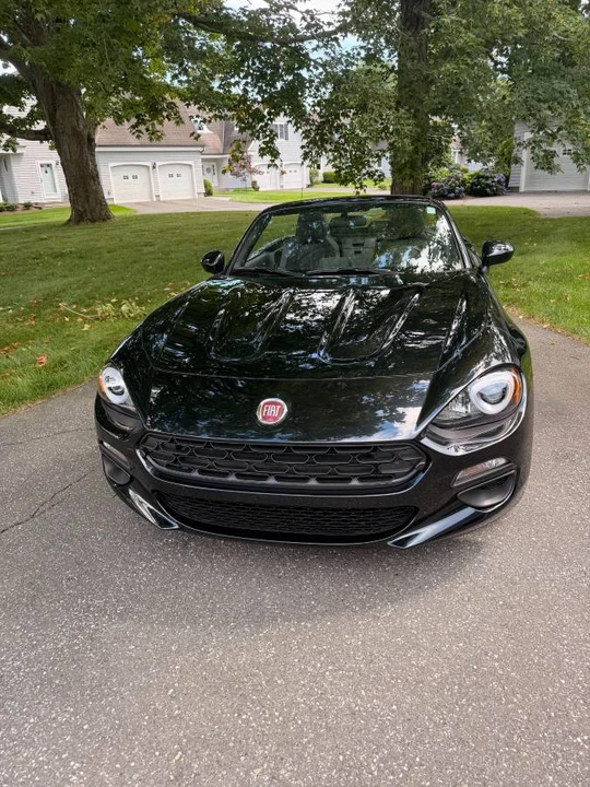 2017 Fiat 124 Spider - Image 11 of 20