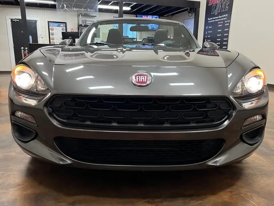 2017 Fiat 124 Spider - Image 2 of 20