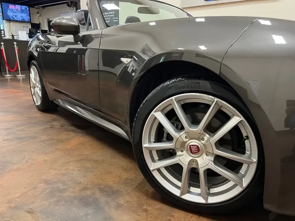 2017 Fiat 124 Spider - Image 19 of 20
