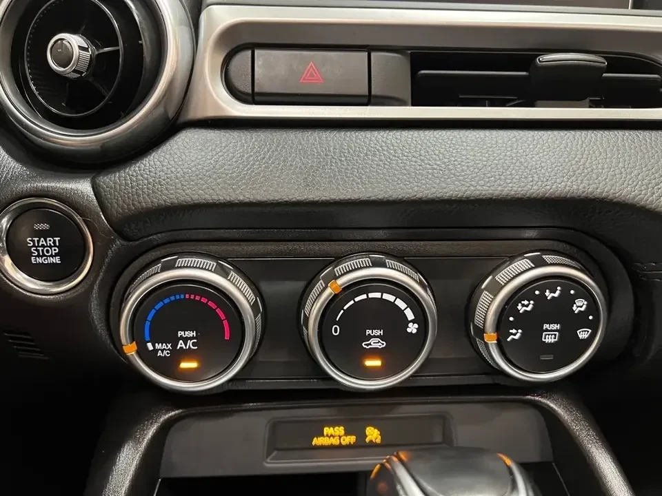 2017 Fiat 124 Spider - Image 15 of 20