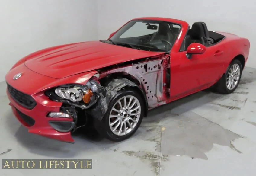 2017 Fiat 124 Spider - Image 2 of 21