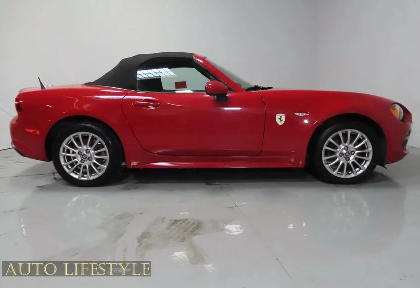 2017 Fiat 124 Spider - Image 12 of 21