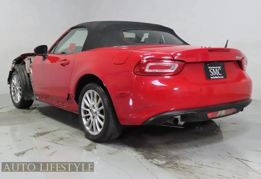 2017 Fiat 124 Spider - Image 7 of 21