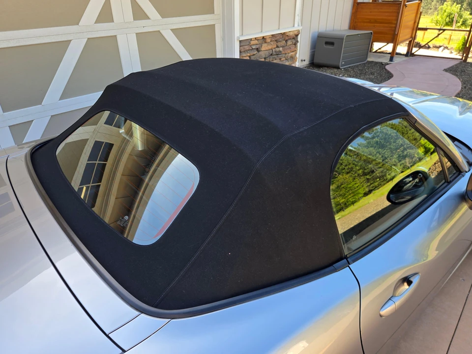 2017 Fiat 124 Spider - Image 23 of 31