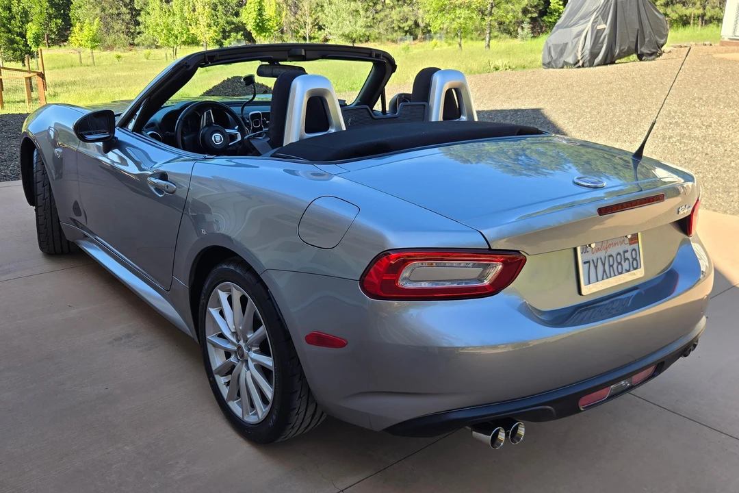 2017 Fiat 124 Spider - Image 4 of 31
