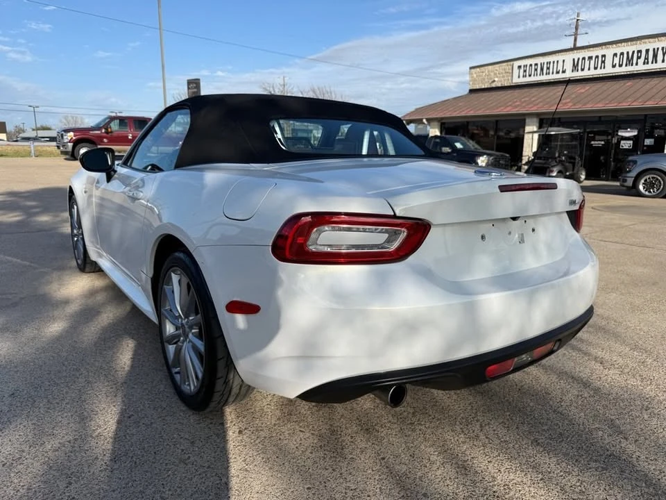 2017 Fiat 124 Spider - Image 19 of 20