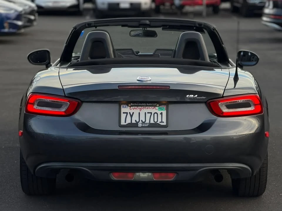 2017 Fiat 124 Spider - Image 7 of 20