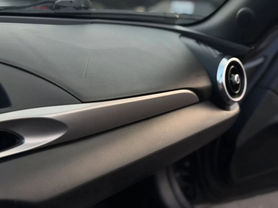 2017 Fiat 124 Spider - Image 19 of 20
