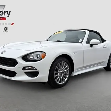 2017 Fiat 124 Spider Classica RWD