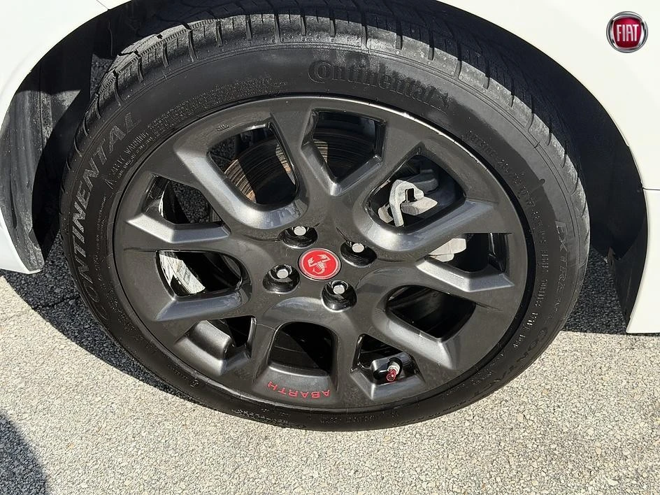 2017 Fiat 124 Spider - Image 29 of 31