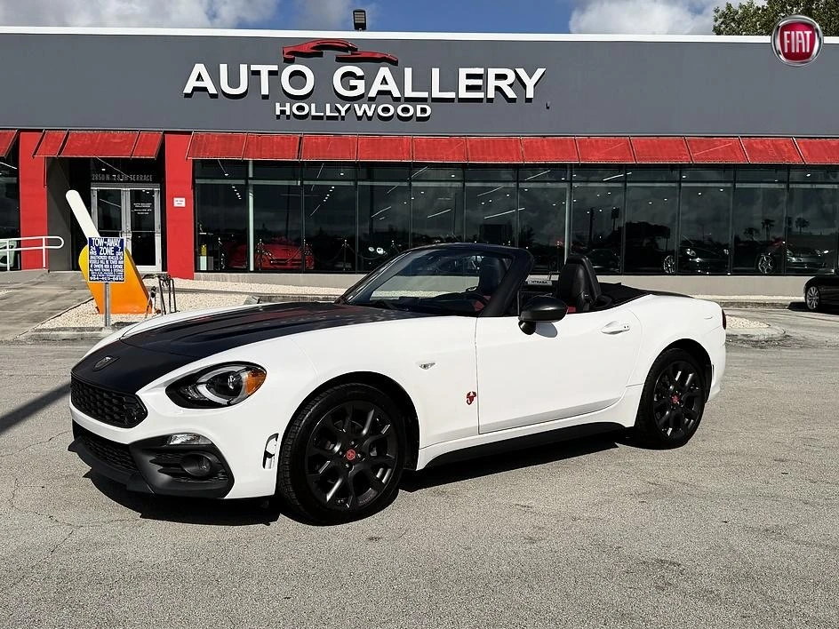 2017 Fiat 124 Spider - Image 22 of 31