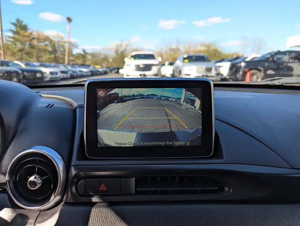 2017 Fiat 124 - Image 7 of 15