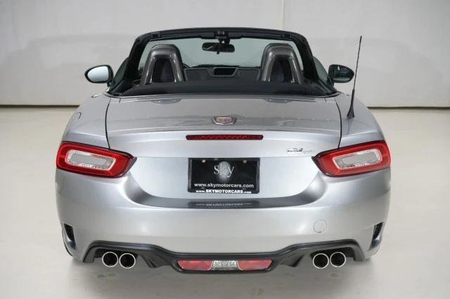 2017 Fiat 124 Spider - Image 28 of 31